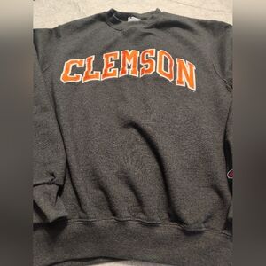 "CLEMSON" Ladies Champion Pullover Sweatshirt. Size Small. Long Sleeves.